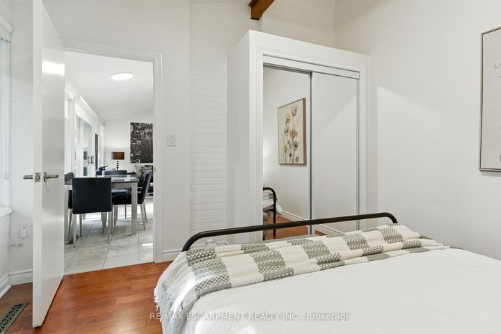 Photo 27 at 230 South Service Road, Mineola, Mississauga