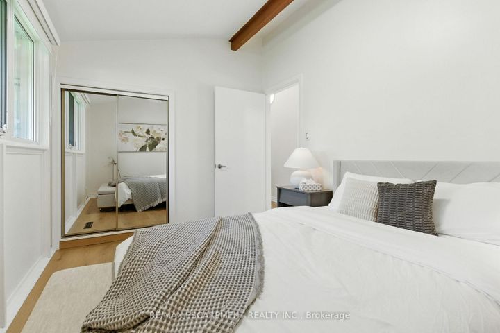 Photo 34 at 230 South Service Road, Mineola, Mississauga