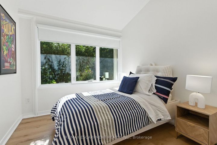 Photo 35 at 230 South Service Road, Mineola, Mississauga