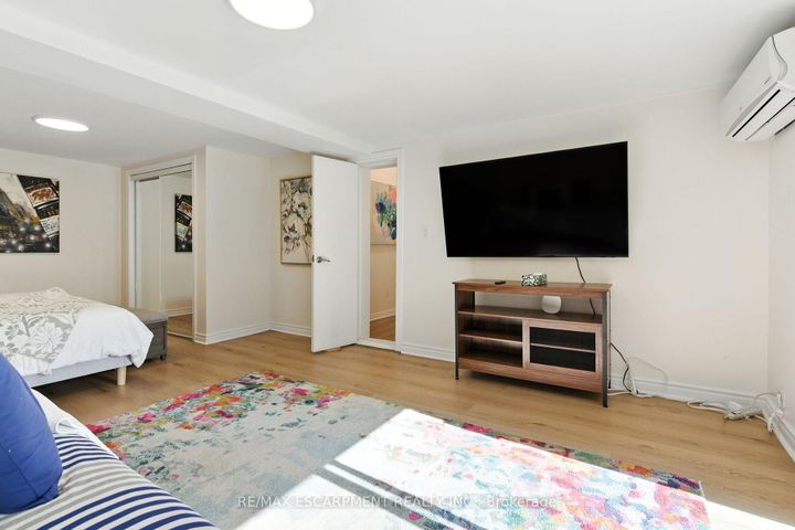 Photo 39 at 230 South Service Road, Mineola, Mississauga