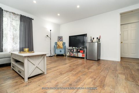 Photo 4 at 19 Lake Drive N, Keswick North, Georgina