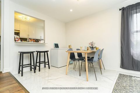 Photo 7 at 19 Lake Drive N, Keswick North, Georgina