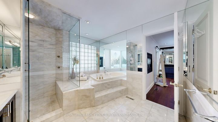 Photo 26 at 62 Wimpole Drive, Windfields, Toronto