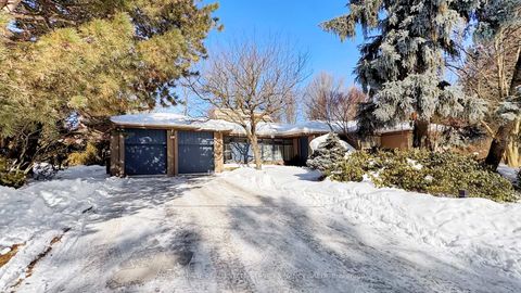 Photo 0 at 62 Wimpole Drive, Windfields, Toronto