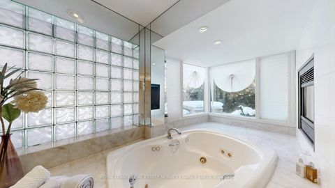 Photo 28 at 62 Wimpole Drive, Windfields, Toronto