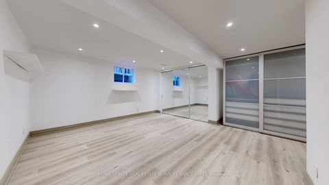 Photo 44 at 62 Wimpole Drive, Windfields, Toronto
