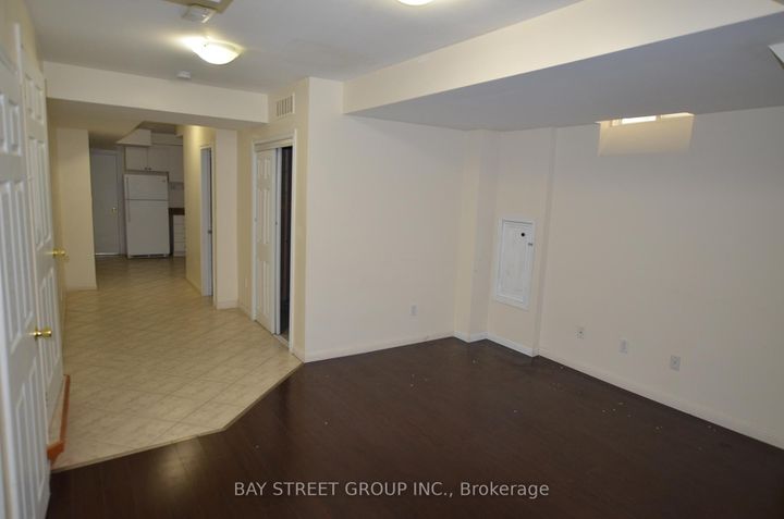 Photo 22 at 6 Everingham Circle, Wellington, Brampton