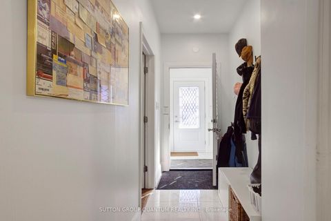Photo 5 at 232 Pearson Avenue, Swansea, Toronto
