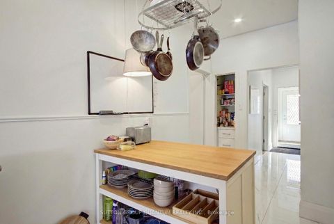 Photo 8 at 232 Pearson Avenue, Swansea, Toronto