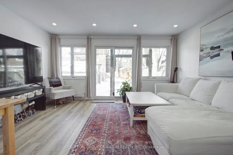 Photo 9 at 232 Pearson Avenue, Swansea, Toronto