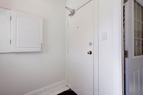 Photo 16 at 232 Pearson Avenue, Swansea, Toronto