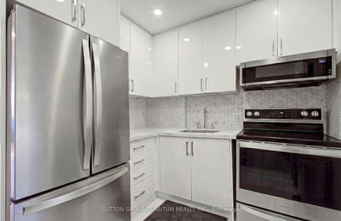 Photo 26 at 232 Pearson Avenue, Swansea, Toronto