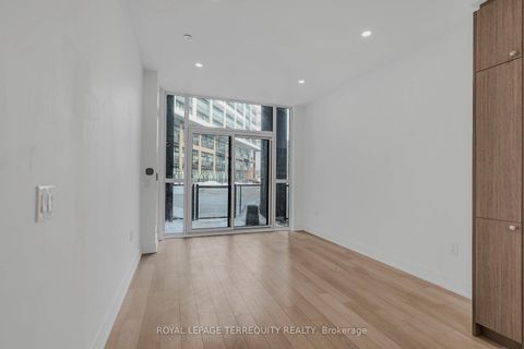 Photo 12 at 116 - 50 George Butchart Drive, CFB, Toronto