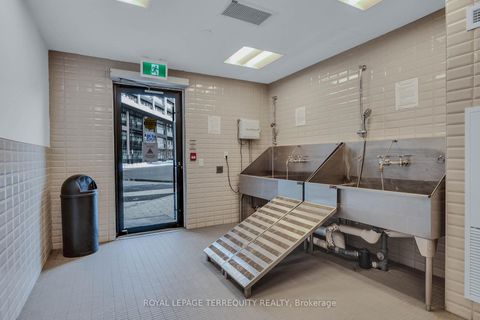 Photo 37 at 116 - 50 George Butchart Drive, CFB, Toronto