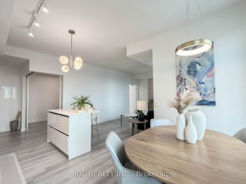 Photo 6 at 3709 - 238 Simcoe Street, Chinatown, Toronto