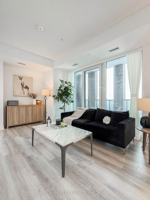 Photo 12 at 3709 - 238 Simcoe Street, Chinatown, Toronto