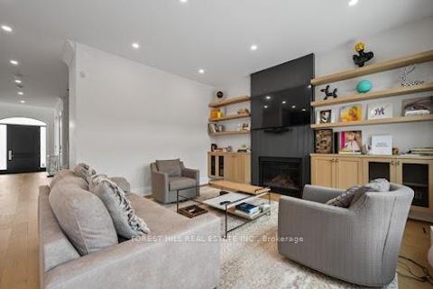 Photo 21 at 2540 St Clair Avenue E, Parkview, Toronto