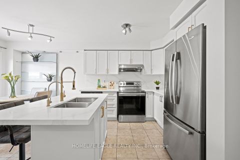 Photo 6 at 98 Lowther Avenue, Oak Ridges, Richmond Hill