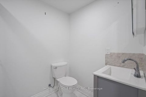 Photo 20 at 98 Lowther Avenue, Oak Ridges, Richmond Hill