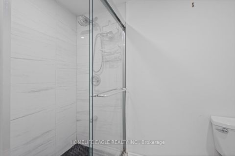 Photo 21 at 98 Lowther Avenue, Oak Ridges, Richmond Hill