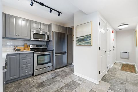 Photo 7 at 205 - 101 Hammersmith Avenue, The Beaches, Toronto