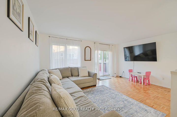 Photo 16 at 34 Earth Star Trail, Wellington, Brampton