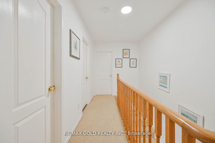 Photo 24 at 34 Earth Star Trail, Wellington, Brampton