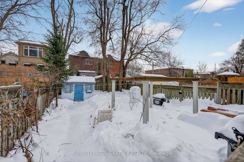 Photo 26 at 39 Rhydwen Avenue, Cliffside, Toronto