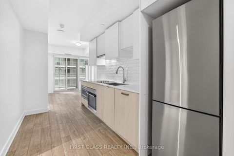 Photo 5 at 1615 - 195 Redpath Avenue, Mount Pleasant West, Toronto