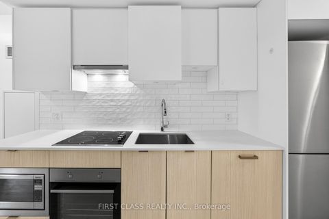 Photo 9 at 1615 - 195 Redpath Avenue, Mount Pleasant West, Toronto