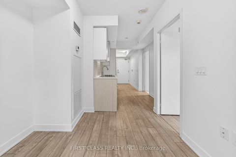 Photo 13 at 1615 - 195 Redpath Avenue, Mount Pleasant West, Toronto