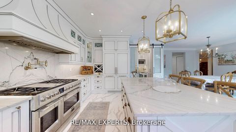 Photo 17 at 27 Theresa Circle, Kleinburg, Vaughan