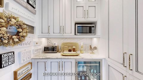 Photo 19 at 27 Theresa Circle, Kleinburg, Vaughan