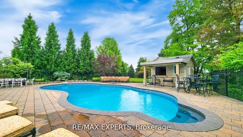 Photo 44 at 27 Theresa Circle, Kleinburg, Vaughan