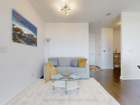 Photo 7 at Ph03 - 58 Orchard View Boulevard, Eglinton, Toronto