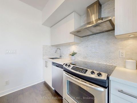 Photo 17 at Ph03 - 58 Orchard View Boulevard, Eglinton, Toronto