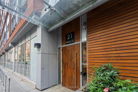 Photo 6 at 324 - 21 Nelson Street, Waterfront Communities C1, Toronto