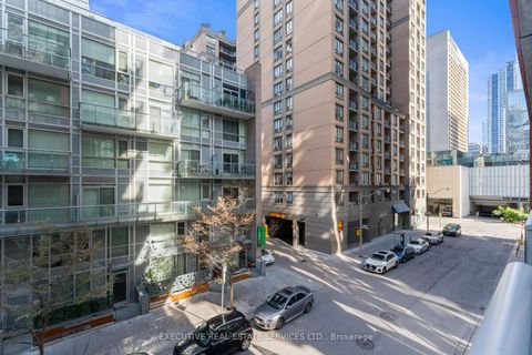 Photo 22 at 324 - 21 Nelson Street, Waterfront Communities C1, Toronto