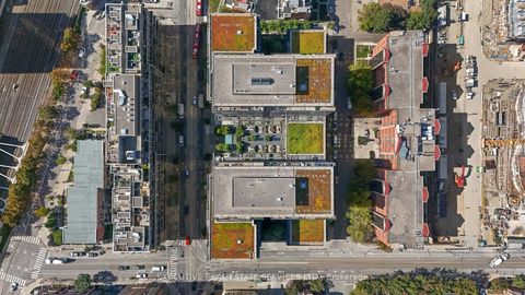 Photo 4 at 721 - 1030 King Street W, Niagara, Toronto