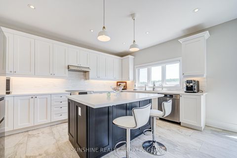 Photo 10 at 1573 Emberton Way, Alcona, Innisfil