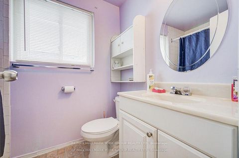 Photo 13 at 9 Bur Oak Way, Jane Heights, Toronto