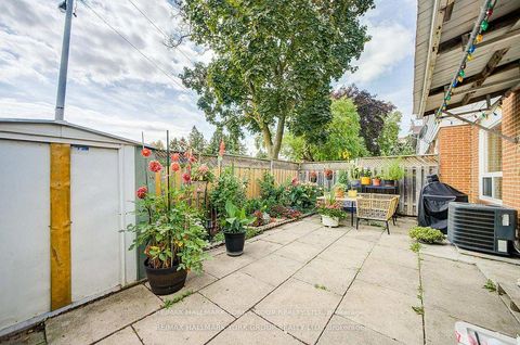 Photo 21 at 9 Bur Oak Way, Jane Heights, Toronto