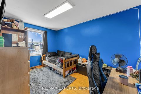 Photo 24 at 81 Hagar Avenue, Smythe, Toronto