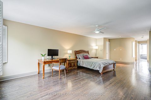 Photo 18 at 529 Davenport Road, Casa Loma, Toronto