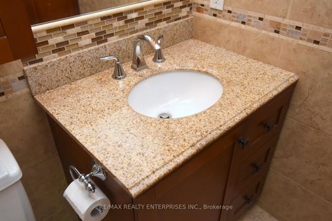 Photo 26 at 119 - 2001 Bonnymede Drive, Clarkson, Mississauga
