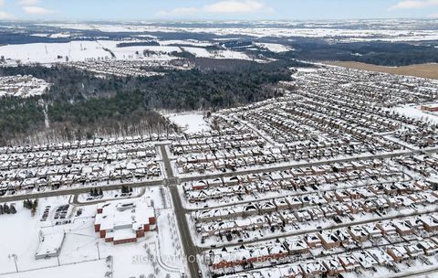 Photo 30 at 349 Wood Duck Lane, Woodland Hill, Newmarket