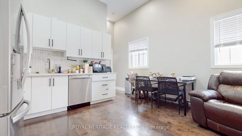 Photo 1 at 100 Cromwell Avenue, Vanier, Oshawa