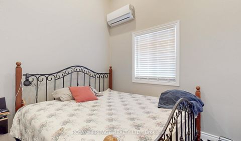 Photo 5 at 100 Cromwell Avenue, Vanier, Oshawa