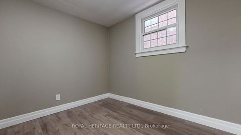 Photo 11 at 100 Cromwell Avenue, Vanier, Oshawa