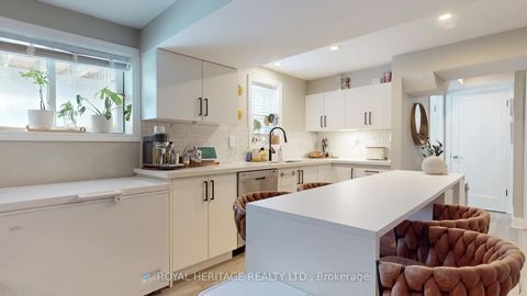 Photo 27 at 100 Cromwell Avenue, Vanier, Oshawa